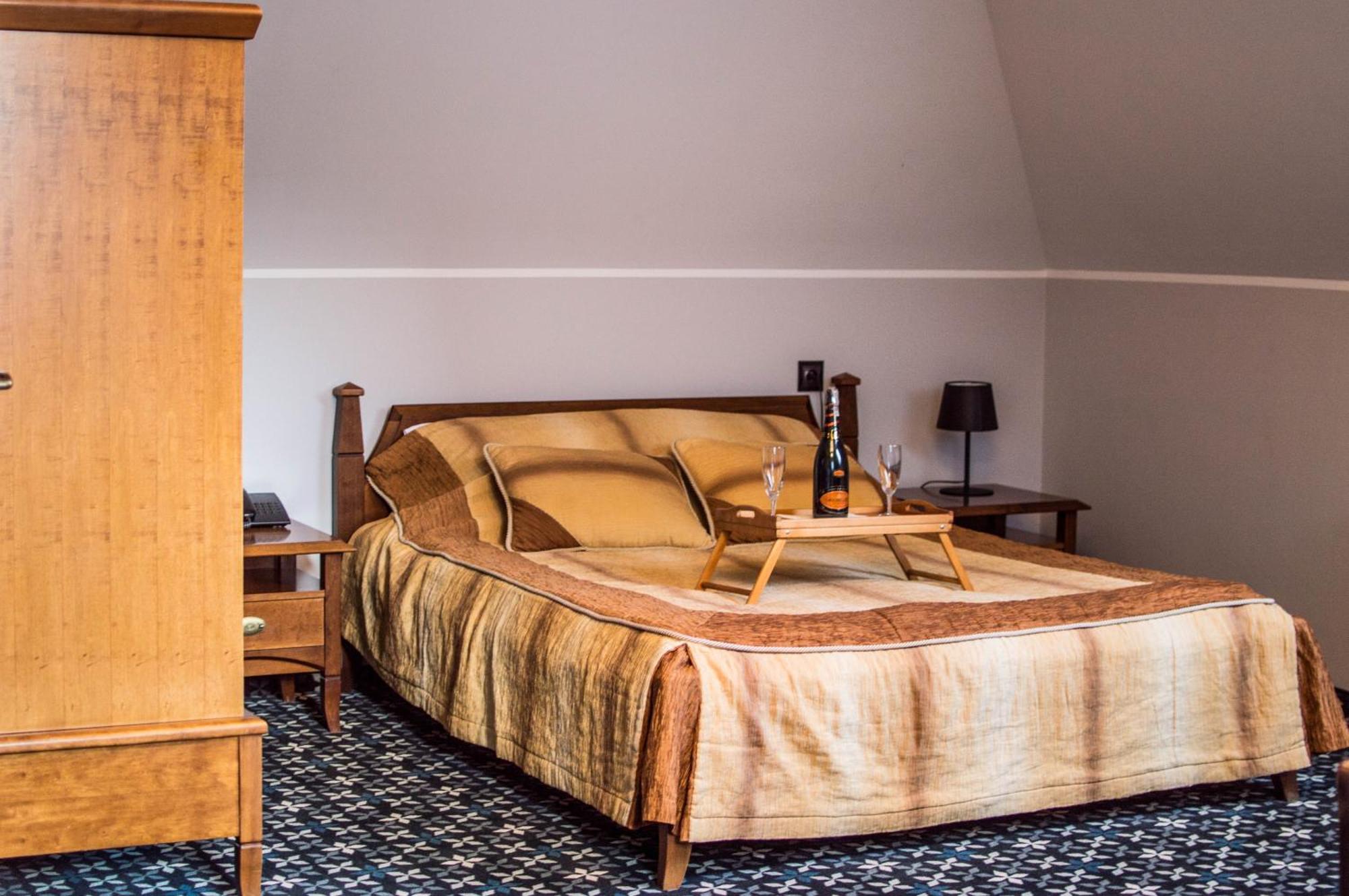 Resort Jura Крочице Экстерьер фото