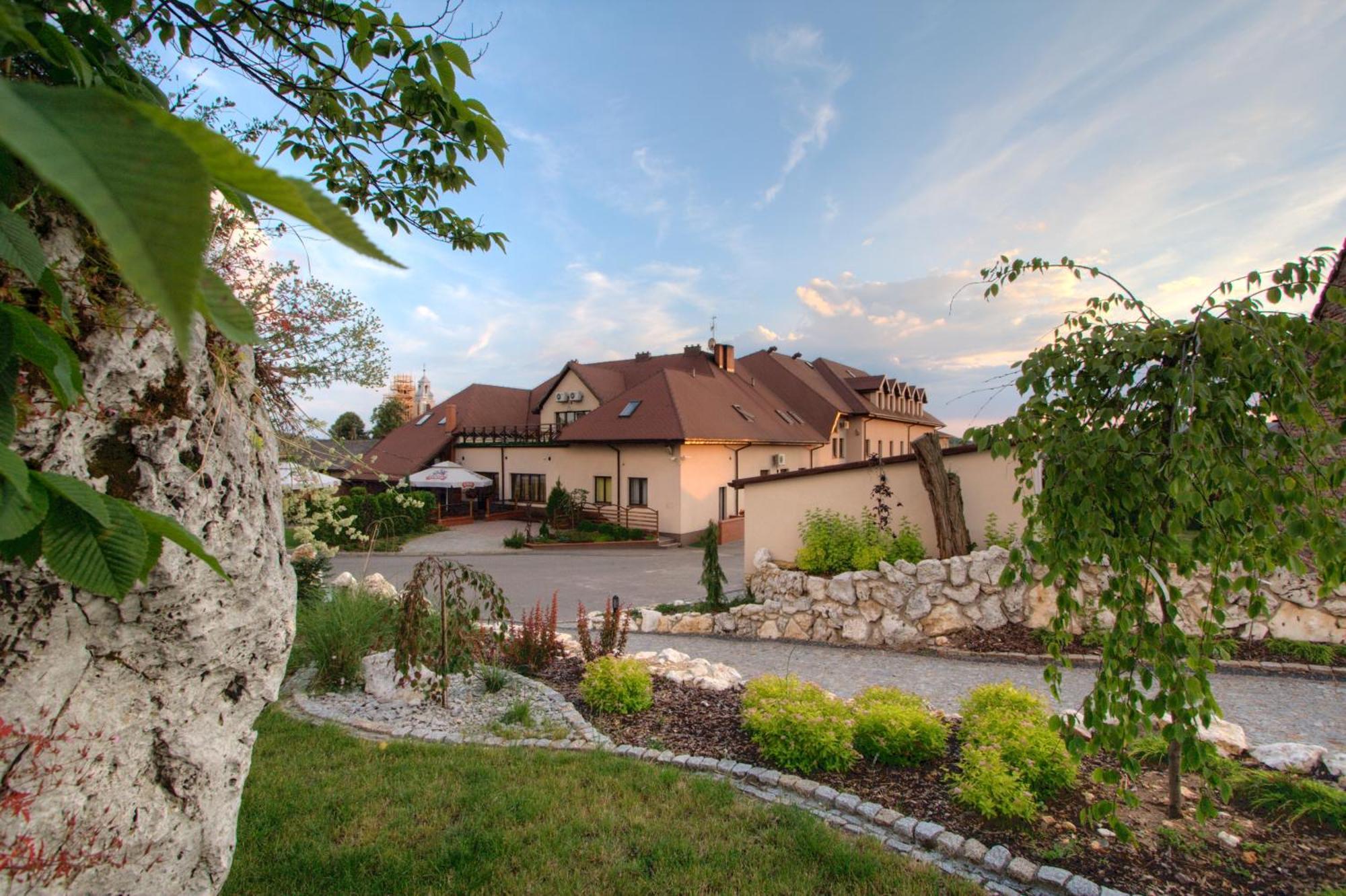 Resort Jura Крочице Экстерьер фото
