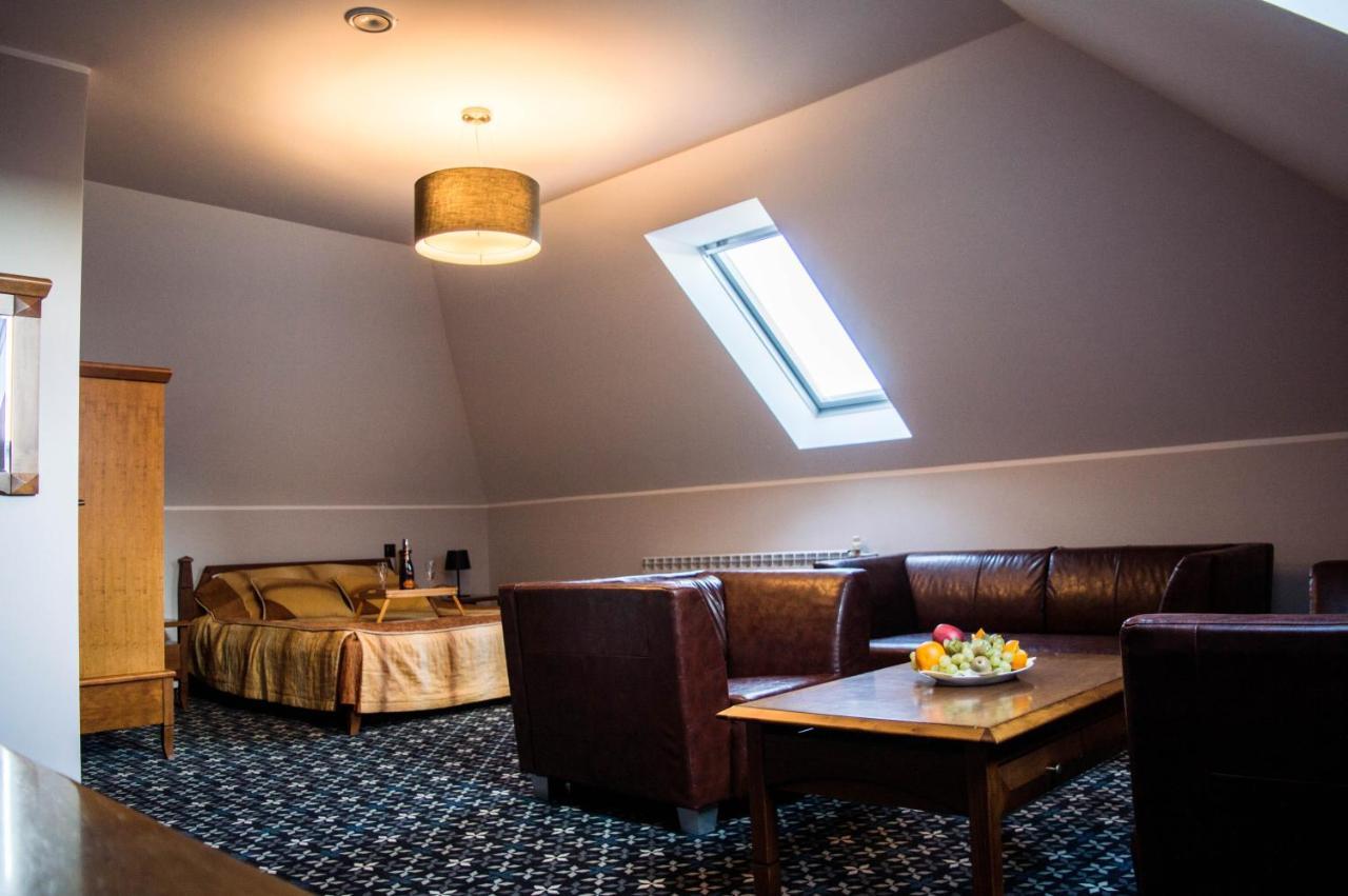 Resort Jura Крочице Экстерьер фото
