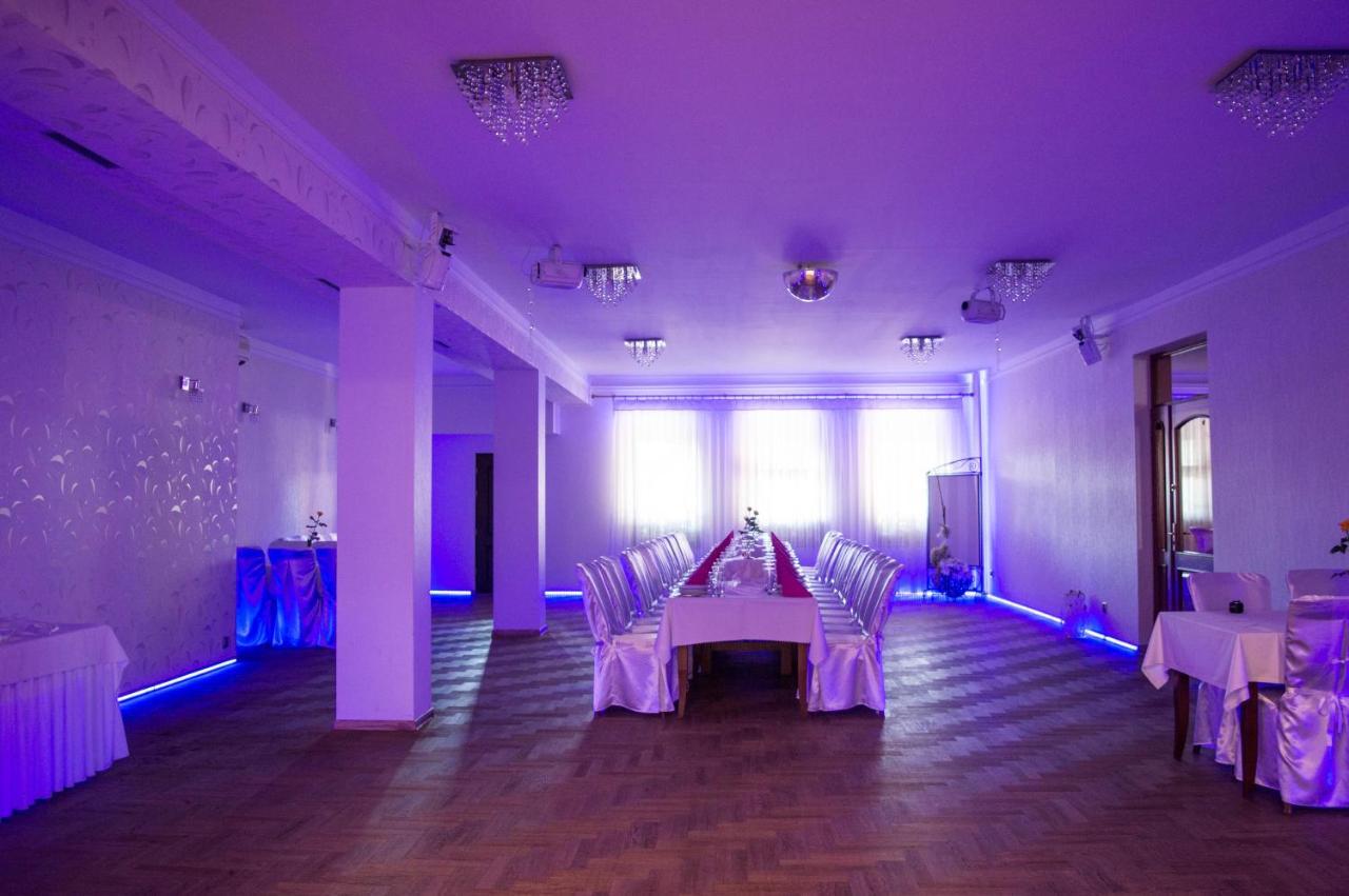 Resort Jura Крочице Экстерьер фото